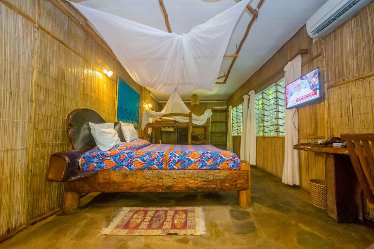 Ziwa Beach Resort 밤부리 외부 사진