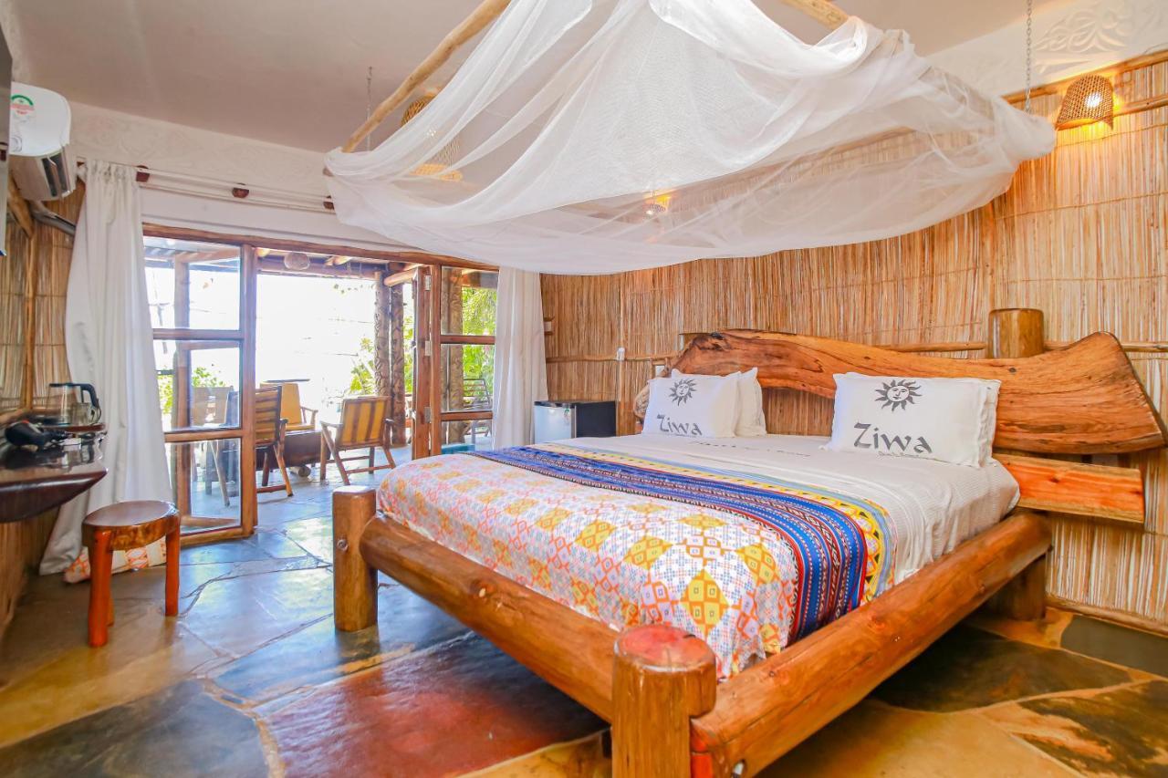 Ziwa Beach Resort 밤부리 외부 사진
