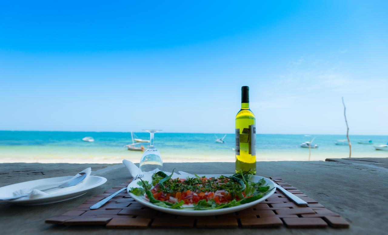 Ziwa Beach Resort 밤부리 외부 사진