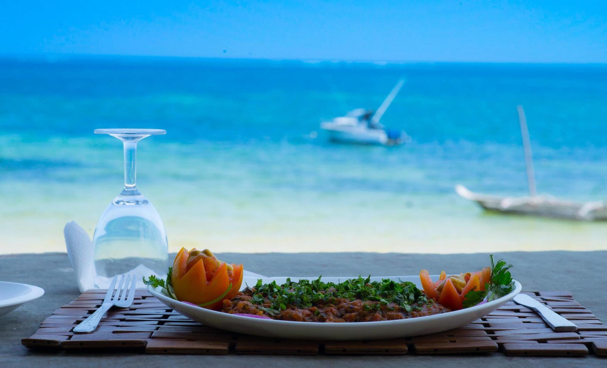 Ziwa Beach Resort 밤부리 외부 사진